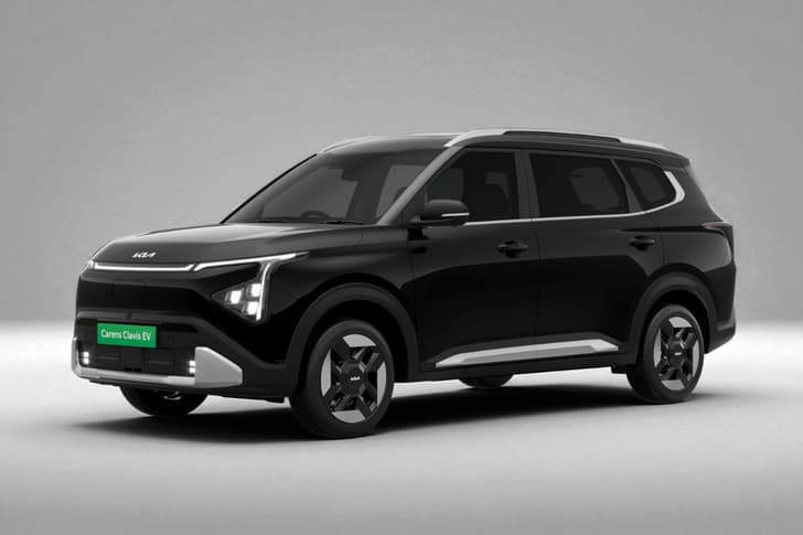 Kia Carens Clavis Ev Color Aurora Black Pearl